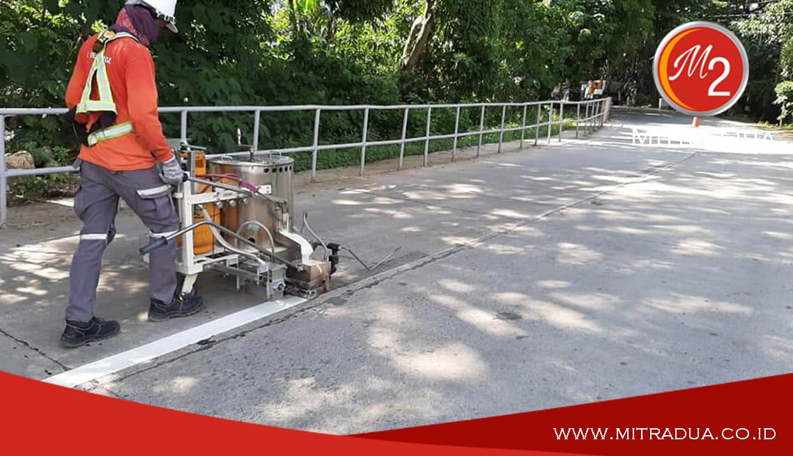 Apa Kandungan dan Bahan Marka Jalan Thermoplastic